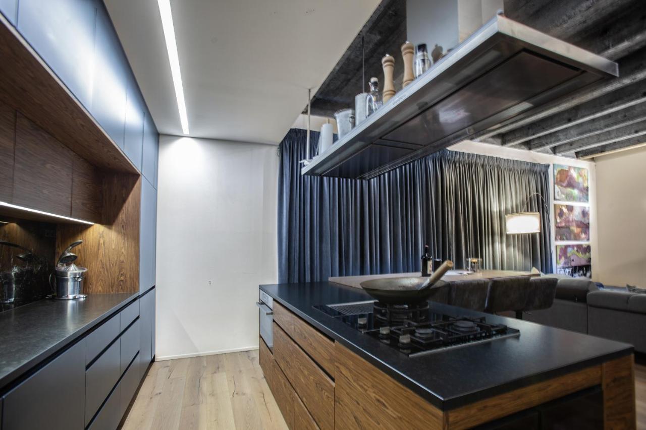 Contemporary Apartment With Fireplace & Terrace Banská Bystrica Exterior foto