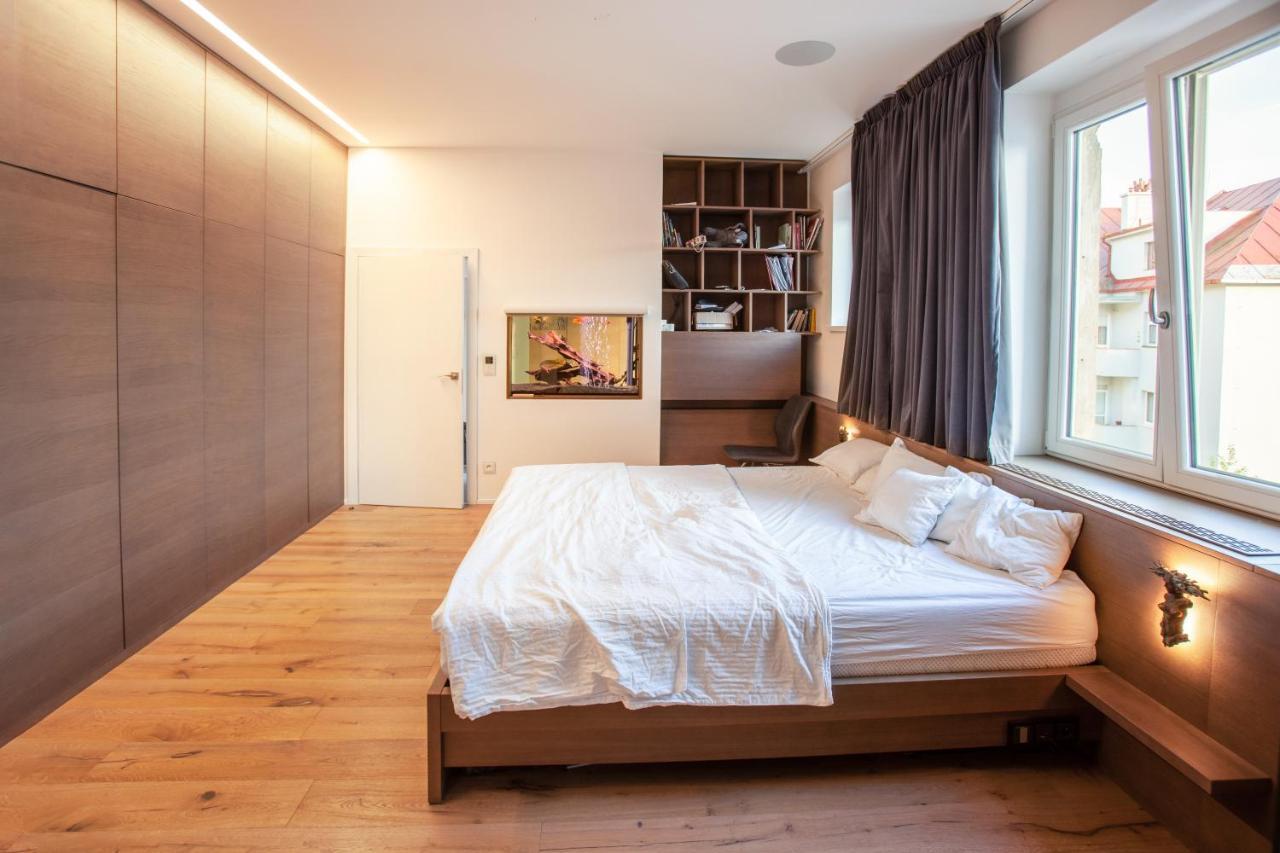 Contemporary Apartment With Fireplace & Terrace Banská Bystrica Exterior foto